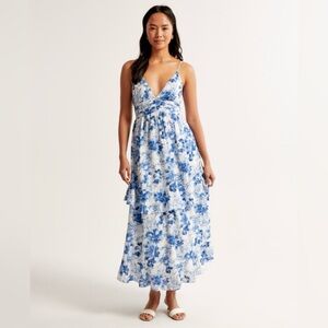 Tiered ruffle XS maxi dress - Blue floral